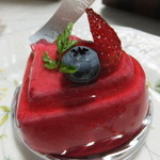 ケーキ「ルージュ」の画像。